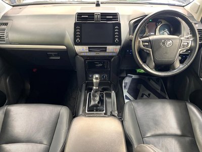 TOYOTA LAND CRUISER PRADO - 2