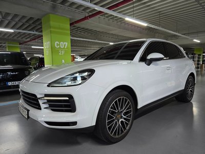 PORSCHE CAYENNE - 4