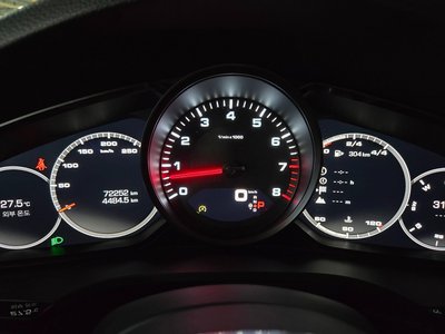 PORSCHE CAYENNE - 6