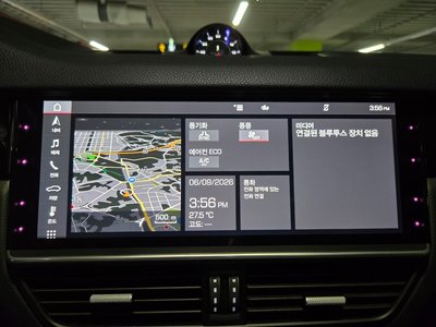PORSCHE CAYENNE - 8