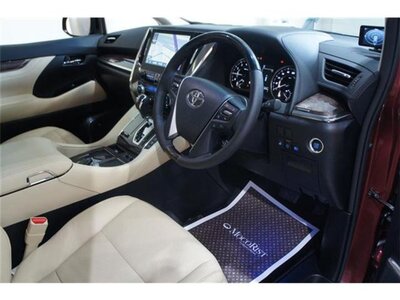 TOYOTA ALPHARD - 9