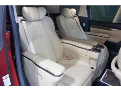 TOYOTA ALPHARD - 10