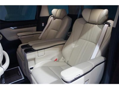 TOYOTA ALPHARD - 8