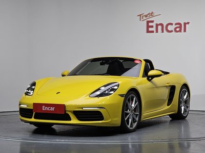 PORSCHE 718 BOXSTER - 1