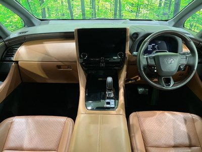 TOYOTA VELLFIRE - 2