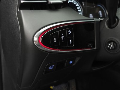 2024 Genesis GV70 — миниатюра 28