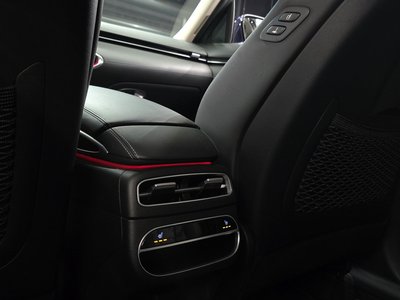 2024 Genesis GV70 — миниатюра 30