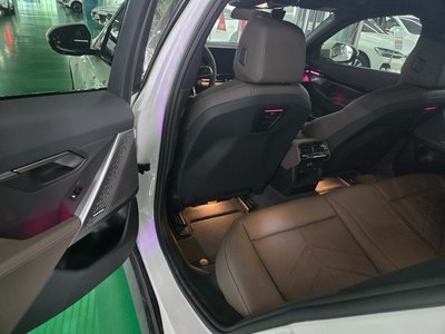 2023 BMW 5 SERIES — миниатюра 12