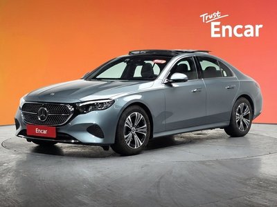 MERCEDES-BENZ E-CLASS - 1