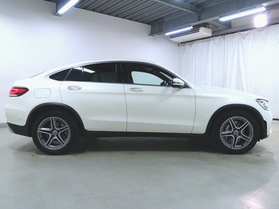 MERCEDES-BENZ GLC - 8