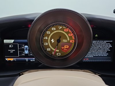FERRARI F8 SPIDER - 8