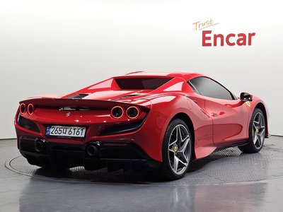 FERRARI F8 SPIDER - 4