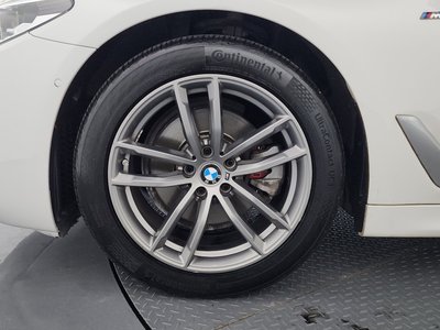 BMW 5 SERIES - 6