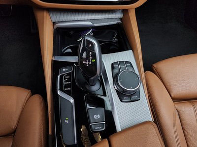 BMW 5 SERIES - 9