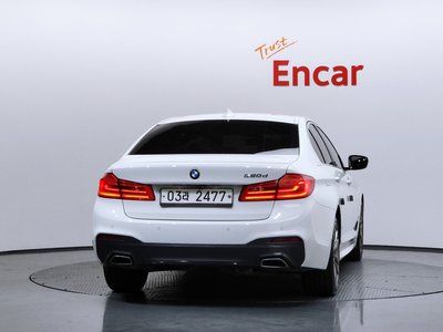 BMW 5 SERIES - 3