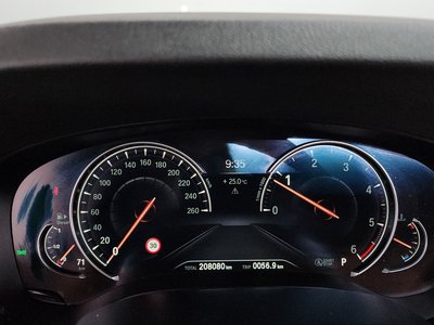 BMW 5 SERIES - 8