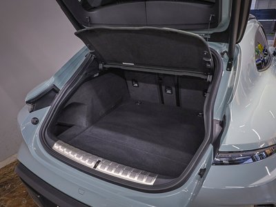 2024 Porsche TAYCAN 缩略图 16