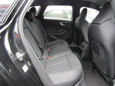 صورة مصغرة 19 لـ 2025 AUDI A5 AVANT