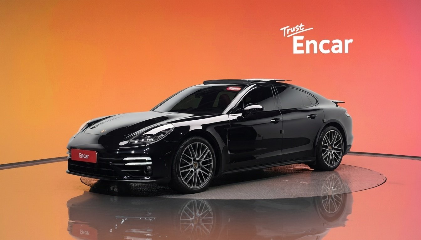 PORSCHE PANAMERA - View 1