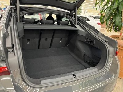صورة 6 لـ 2022 BMW 4 SERIES