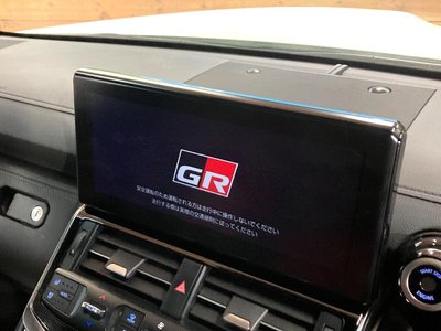 TOYOTA LAND CRUISER 300 - 4