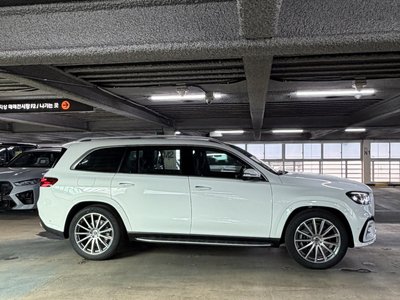 MERCEDES-BENZ GLS - 4