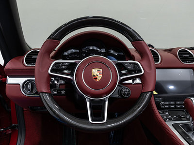 2025 Porsche 718 thumbnail 18