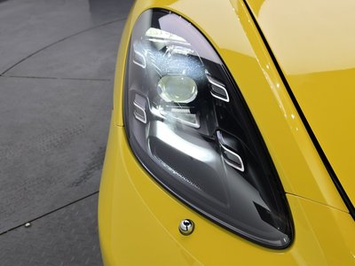 PORSCHE 718 - 9