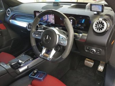 صورة 3 لـ 2021 Mercedes-BENZ GLB AMG
