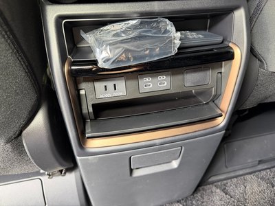2025 Toyota ALPHARD 缩略图 69
