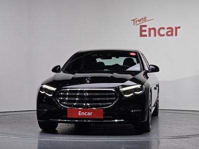 MERCEDES-BENZ E-CLASS - 2