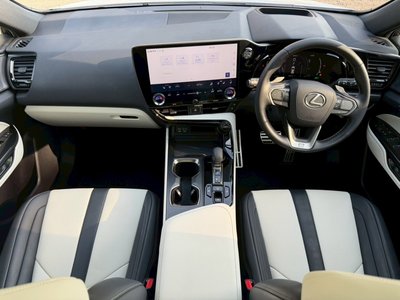 صورة مصغرة 70 لـ 2023 Lexus NX