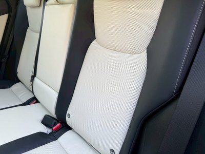 صورة مصغرة 71 لـ 2023 Lexus NX
