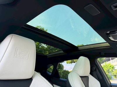 صورة مصغرة 42 لـ 2023 Lexus NX