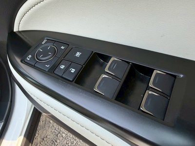 صورة مصغرة 36 لـ 2023 Lexus NX
