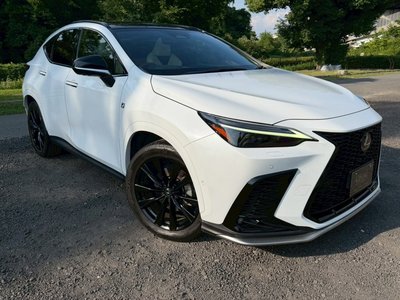 صورة مصغرة 17 لـ 2023 Lexus NX