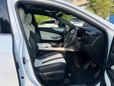 صورة مصغرة 40 لـ 2023 Lexus NX