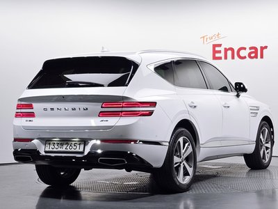 صورة 4 لـ 2022 Genesis GV80
