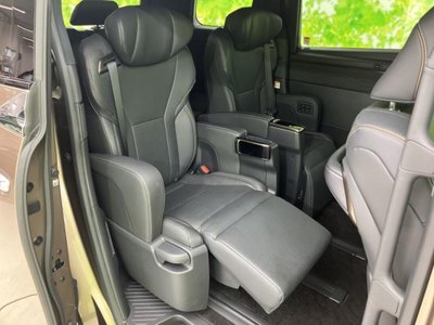صورة مصغرة 28 لـ 2025 Toyota ALPHARD