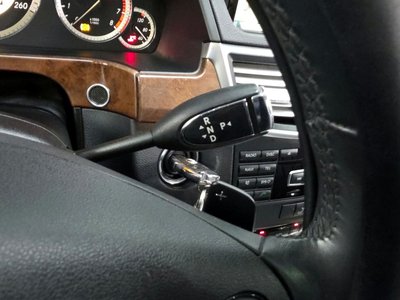 MERCEDES-BENZ E-CLASS - 9