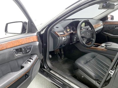 MERCEDES-BENZ E-CLASS - 10