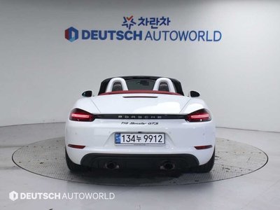 PORSCHE 718 BOXSTER - 3