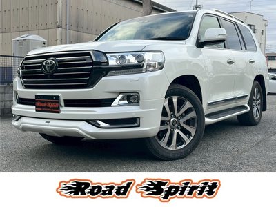 TOYOTA LAND CRUISER 200 - 1