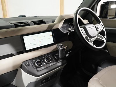 LAND ROVER DEFENDER 2022 thumbnail 13