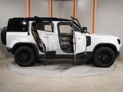 LAND ROVER DEFENDER 2022 thumbnail 32