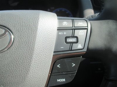 2023 Toyota ALPHARD — миниатюра 18