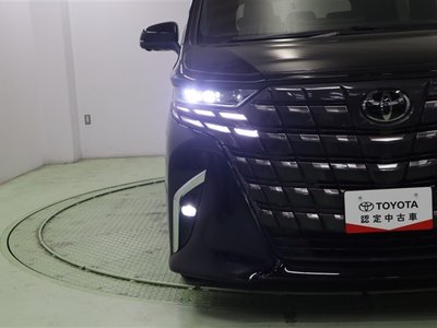 TOYOTA ALPHARD - 8