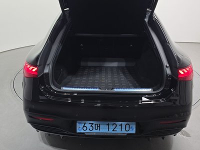 2022 Mercedes-BENZ EQS thumbnail 31