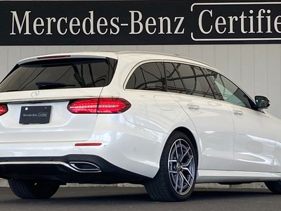 MERCEDES-BENZ E-CLASS - 4