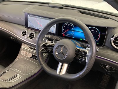 MERCEDES-BENZ E-CLASS - 7